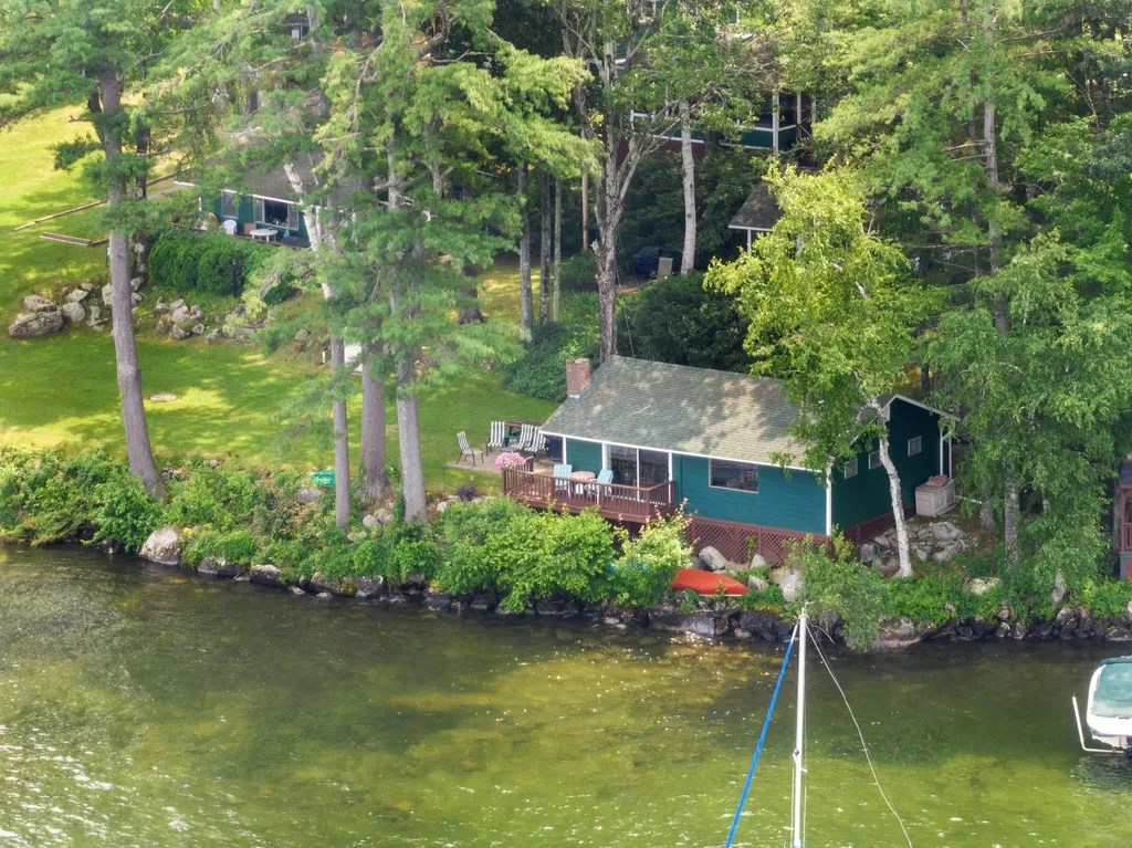 148 Lucerne Avenue Laconia NH 03246