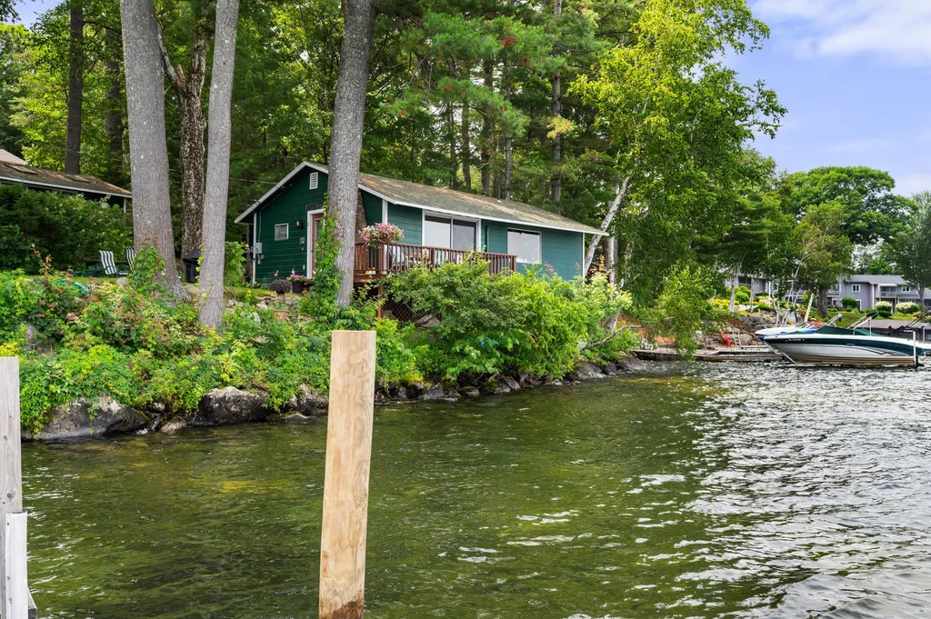 148 Lucerne Avenue Laconia NH 03246