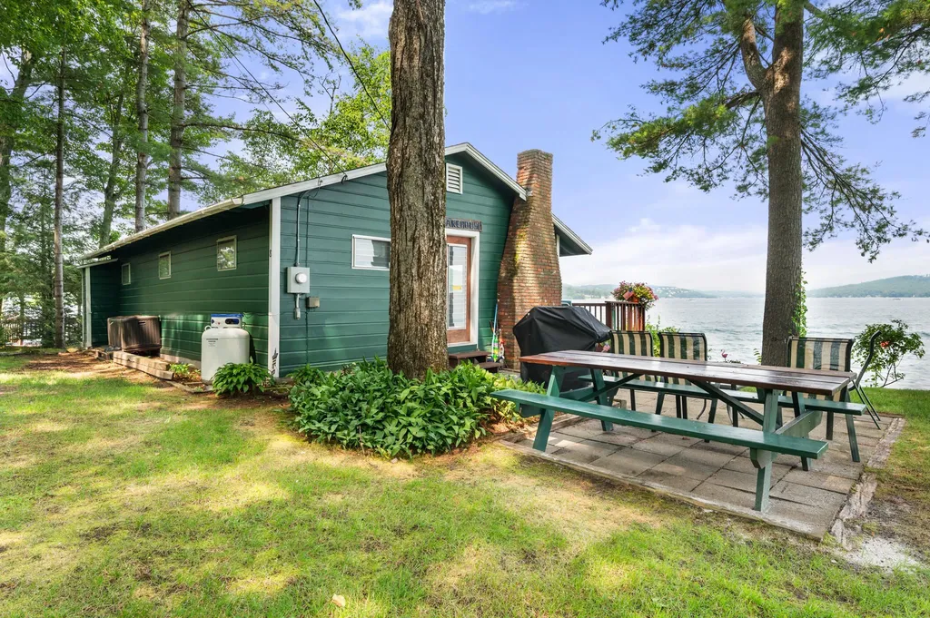 148 Lucerne Avenue Laconia NH 03246