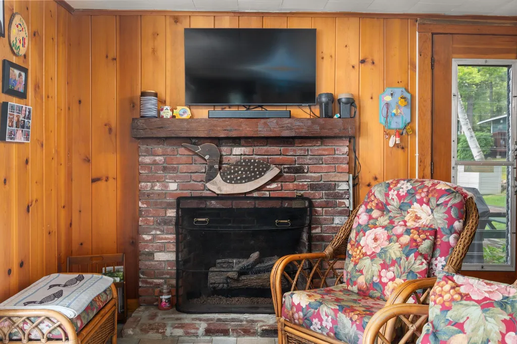 148 Lucerne Avenue Laconia NH 03246