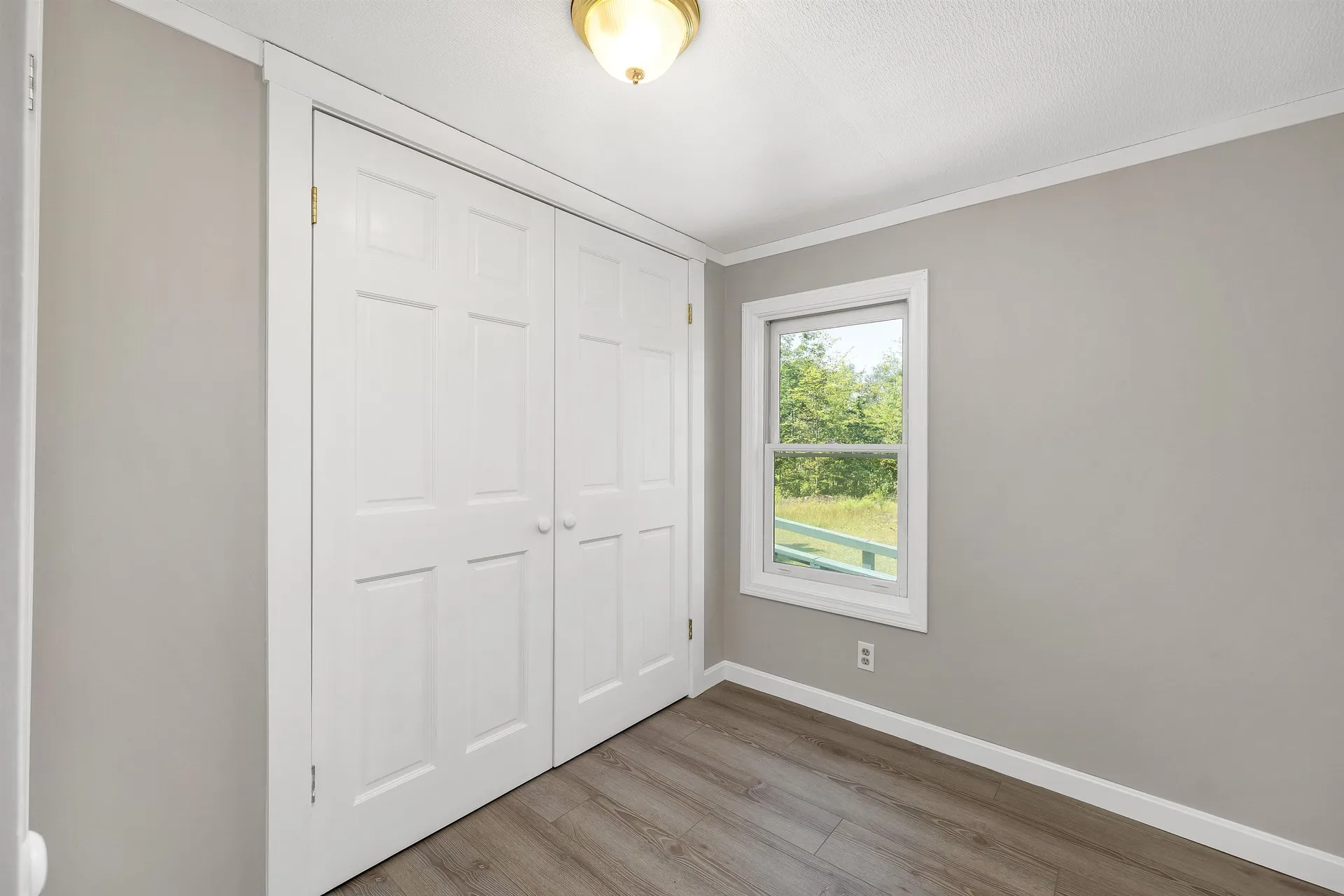 60 Pine Park Haverhill NH 03765