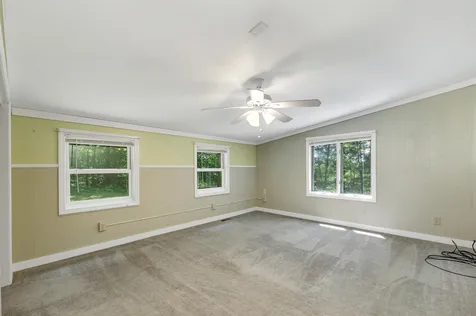 60 Pine Park Haverhill NH 03765