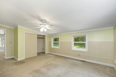 60 Pine Park Haverhill NH 03765