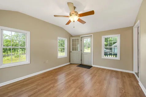 60 Pine Park Haverhill NH 03765