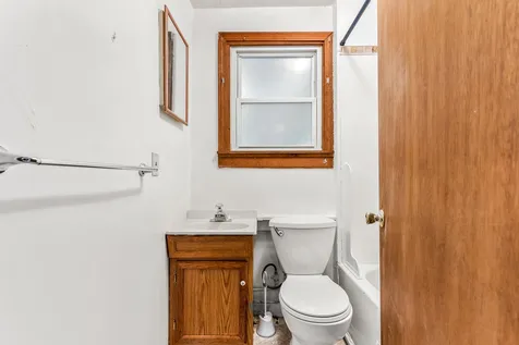 11 Cleveland Street Rochester NH 03867