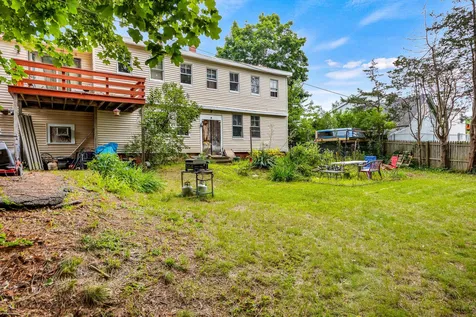 11 Cleveland Street Rochester NH 03867