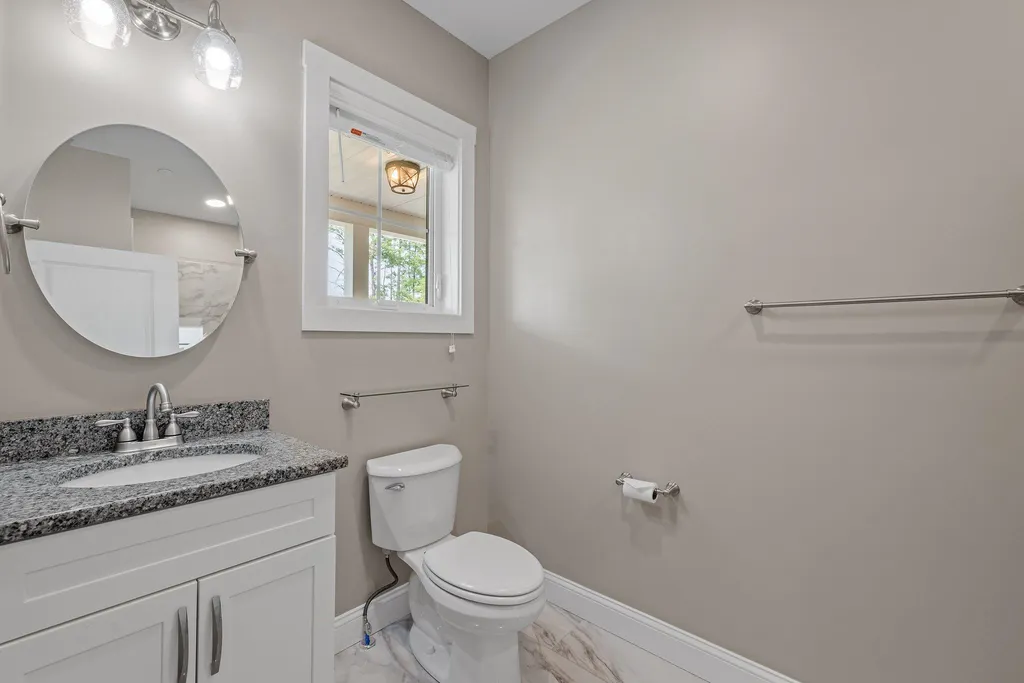 51 Lorden Road New Boston NH 03070