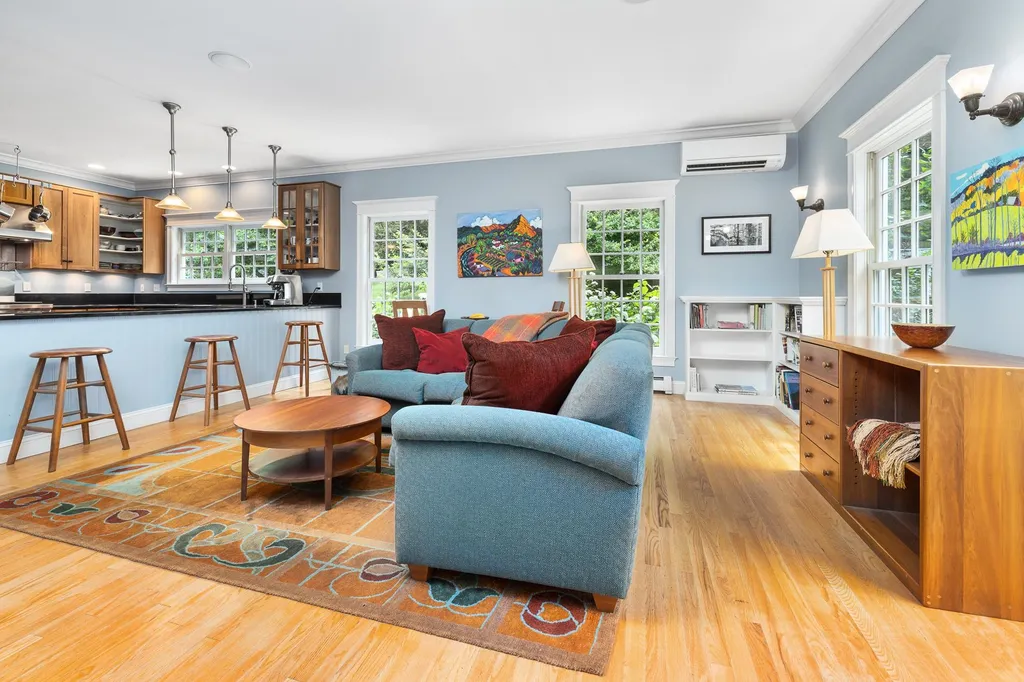 2564 Stage Road Pomfret VT 05067
