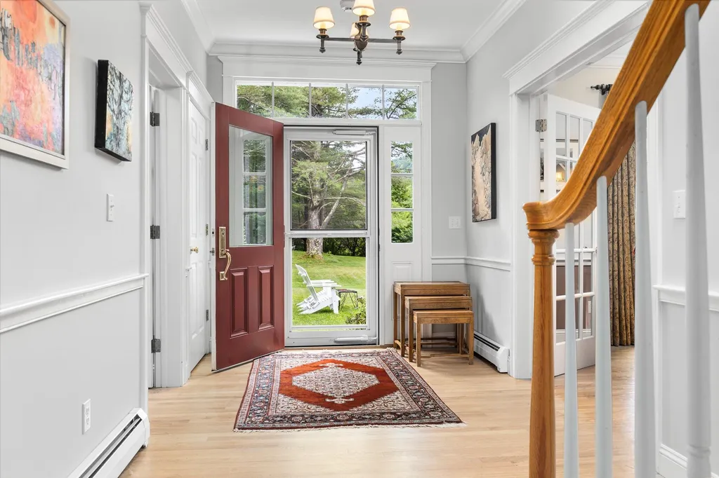 2564 Stage Road Pomfret VT 05067