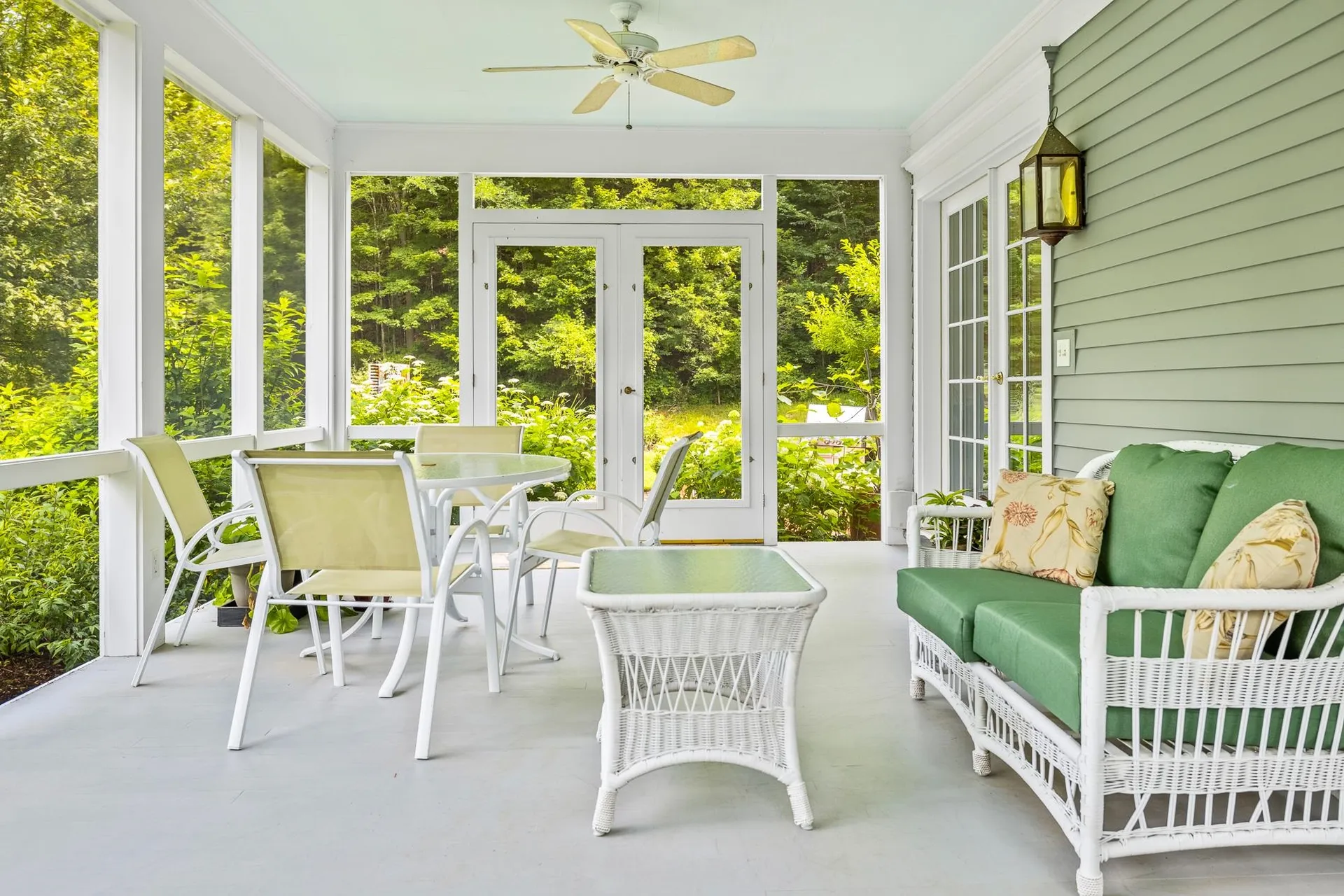 2564 Stage Road Pomfret VT 05067