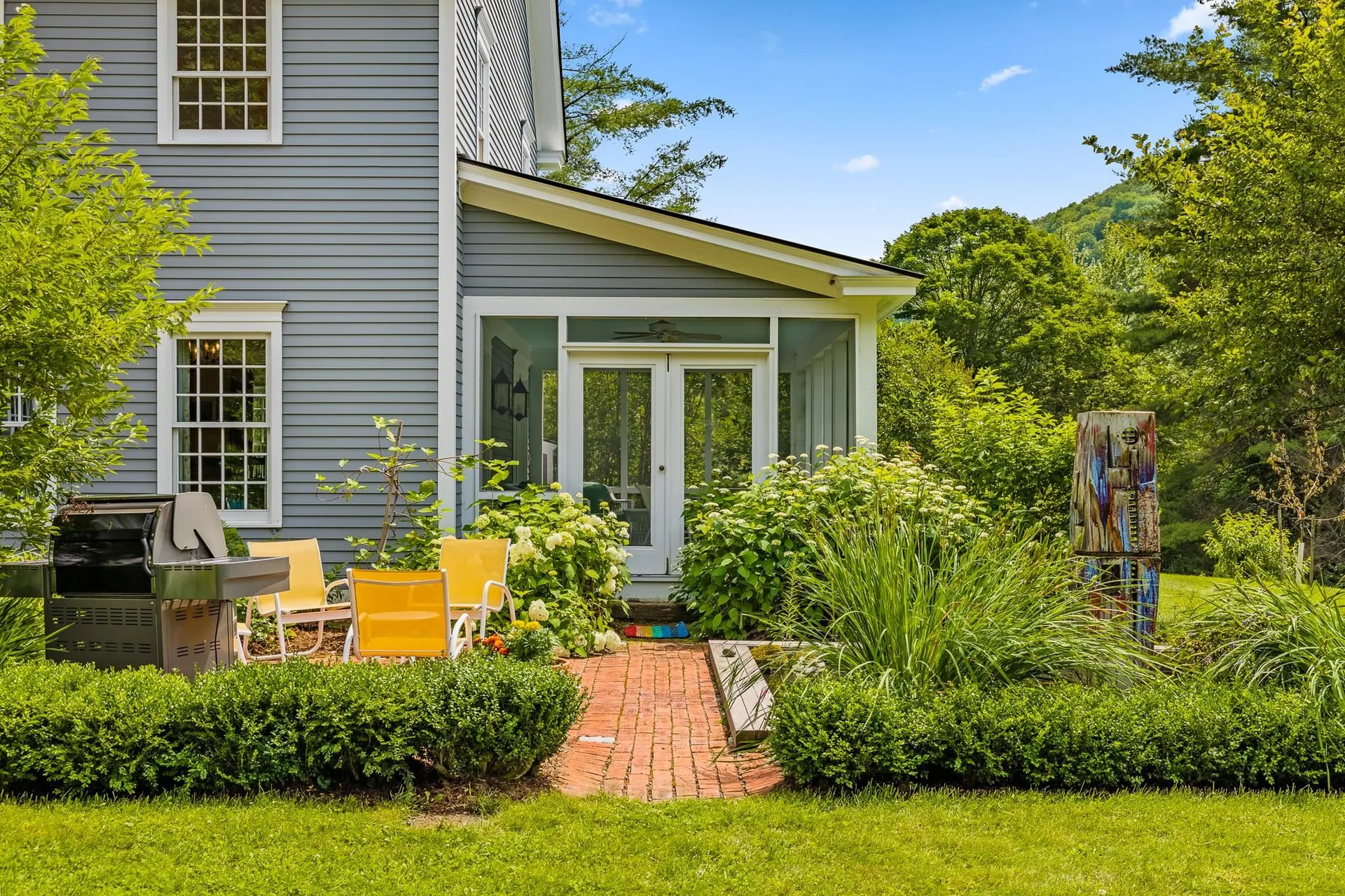 2564 Stage Road Pomfret VT 05067
