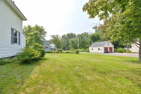 43 Granite Street Hooksett NH 03106