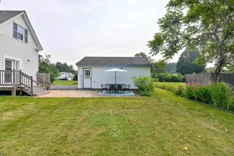 43 Granite Street Hooksett NH 03106