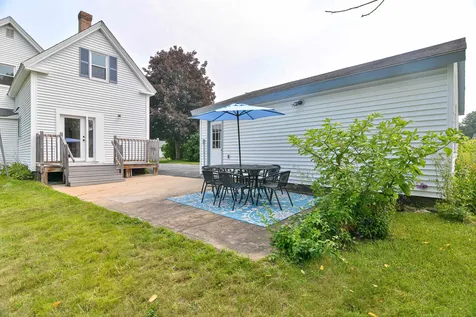 43 Granite Street Hooksett NH 03106