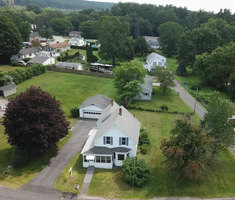 43 Granite Street Hooksett NH 03106