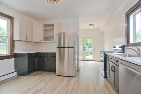 43 Granite Street Hooksett NH 03106