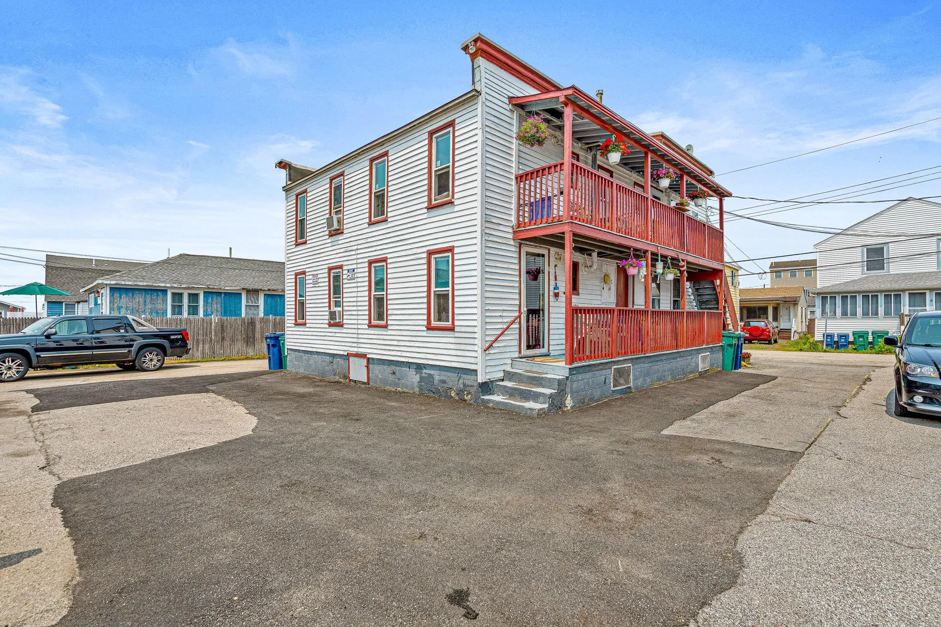 11 Perkins Avenue Hampton NH 03842