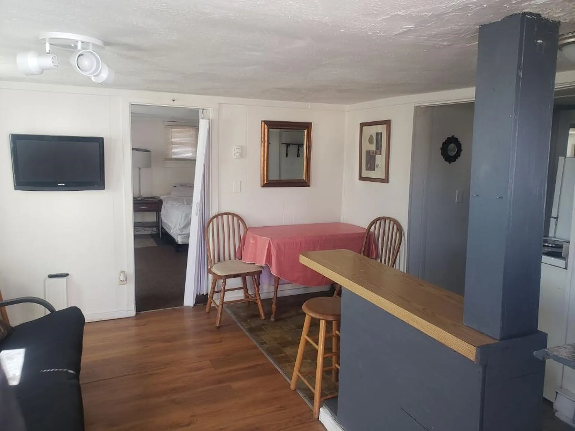 11 Perkins Avenue Hampton NH 03842
