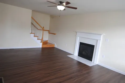 5 Normandy Way Nashua NH 03063