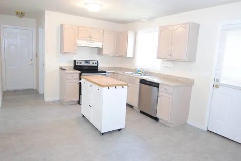 5 Normandy Way Nashua NH 03063