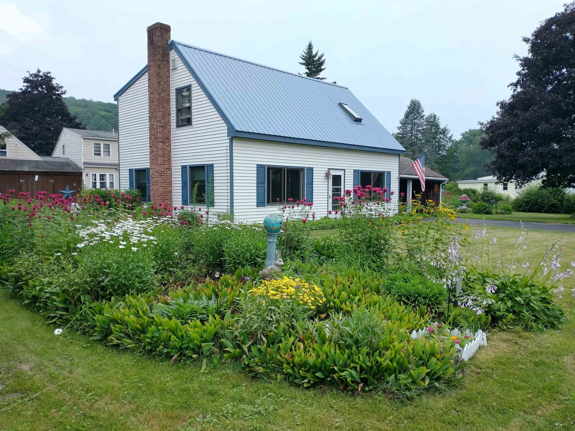 3 Barnes Avenue Lebanon NH 03766