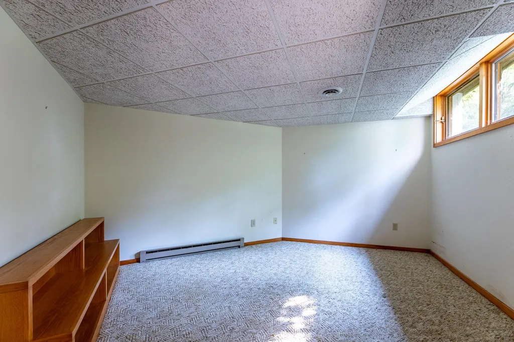 4 Berrill Farms Lane Hanover NH 03755