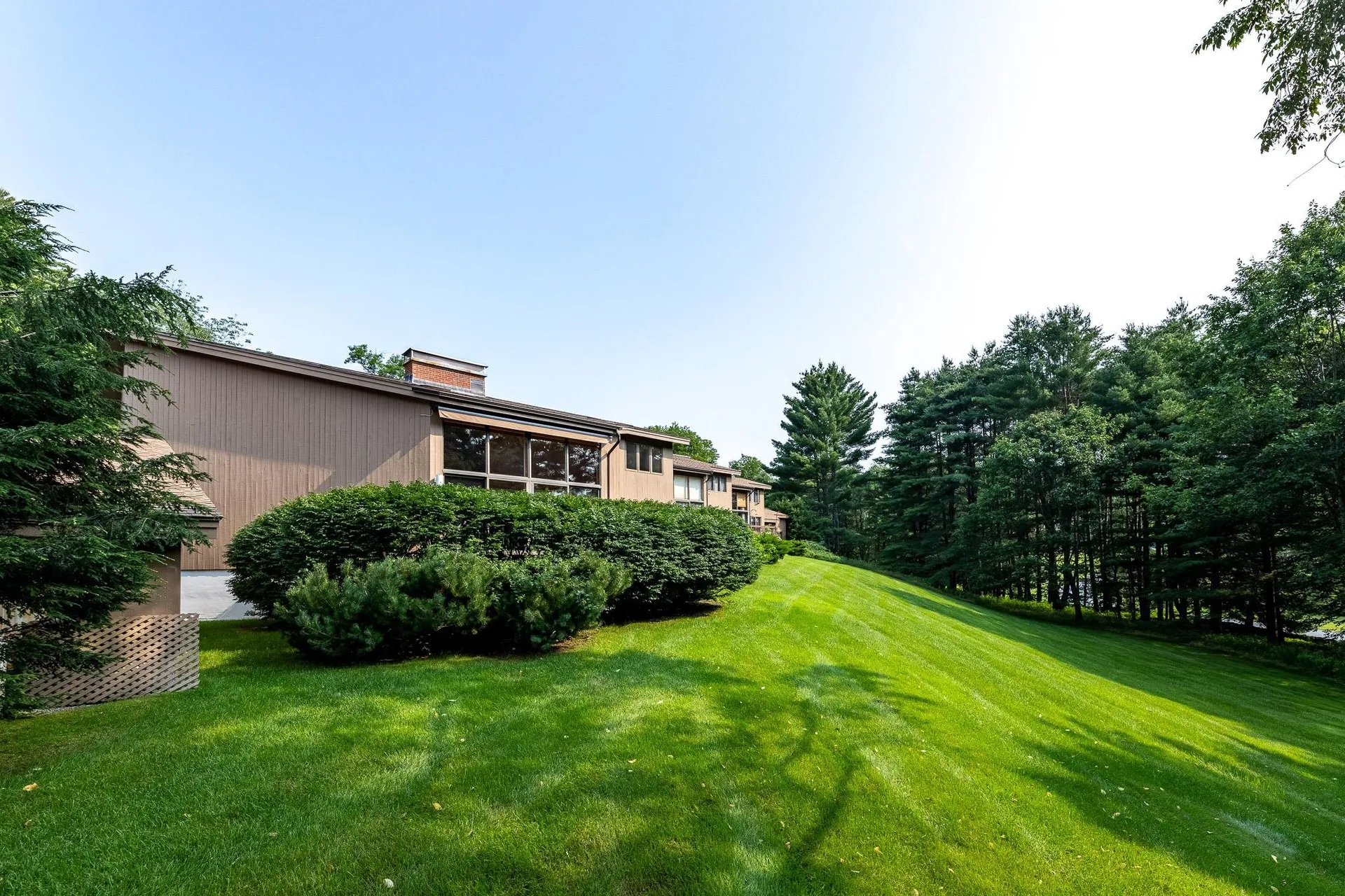 4 Berrill Farms Lane Hanover NH 03755