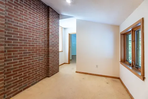 4 Berrill Farms Lane Hanover NH 03755