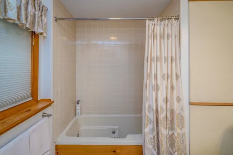 2 Marsden Drive Bartlett NH 03812