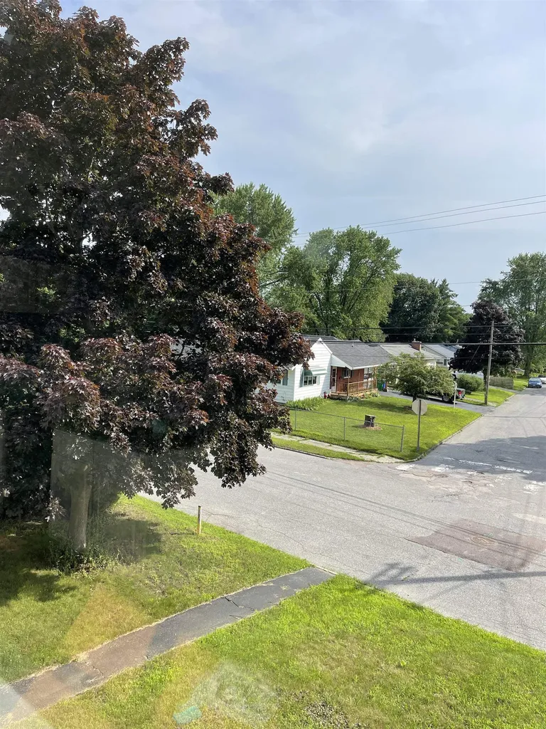 33 Gail Street Winooski VT 05404