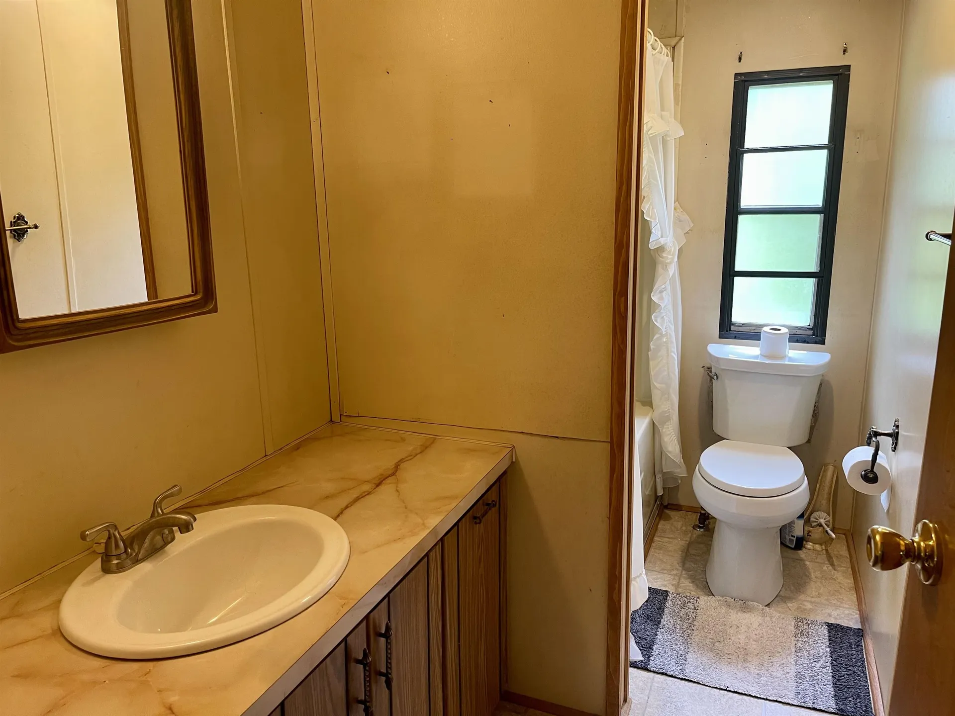 62 Brandon Place Claremont NH 03743