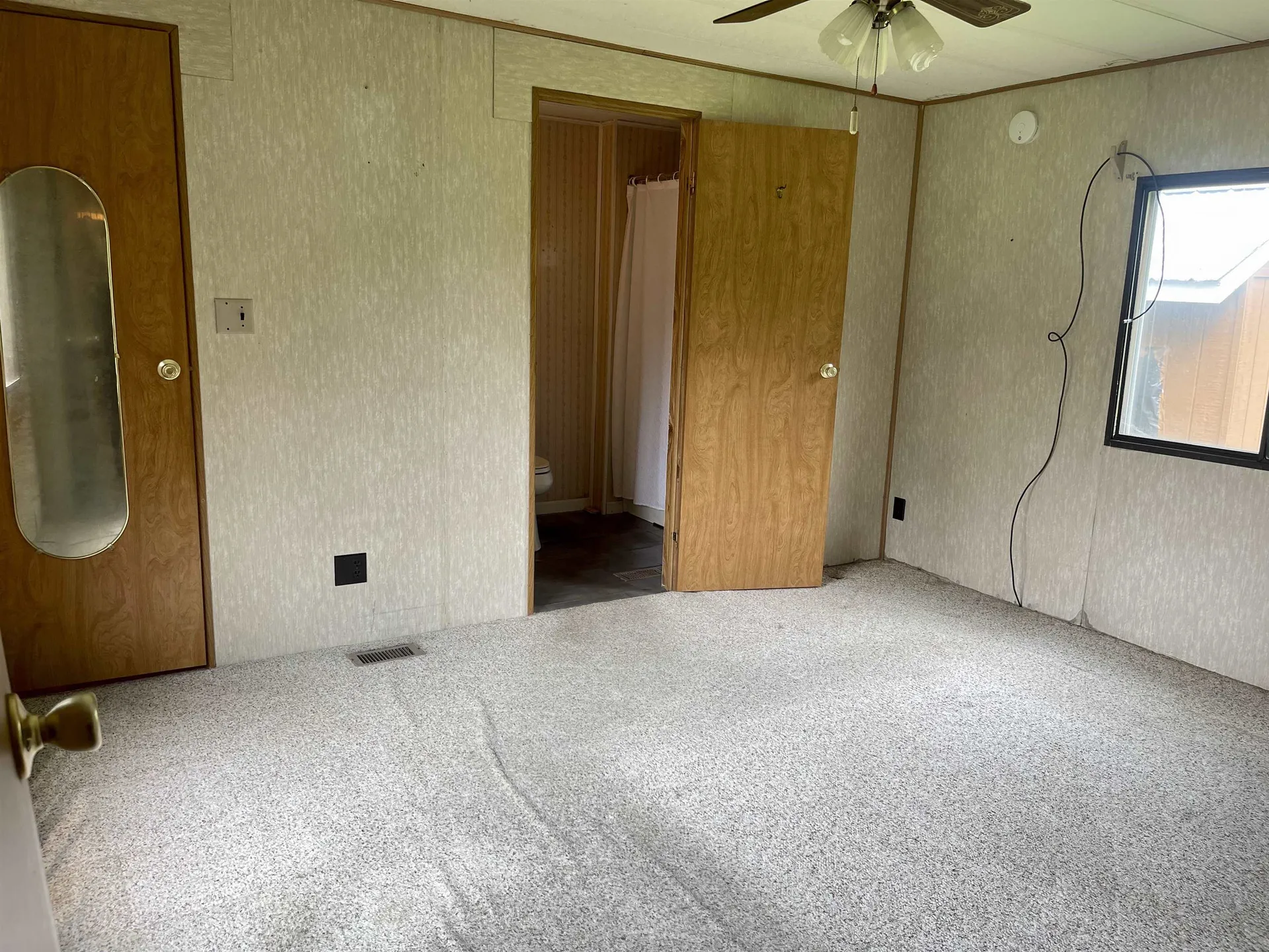 62 Brandon Place Claremont NH 03743