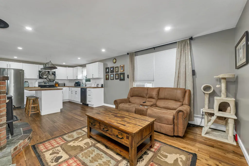 55 New Hampton Road Franklin NH 03235
