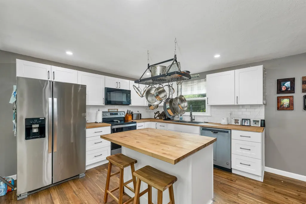 55 New Hampton Road Franklin NH 03235