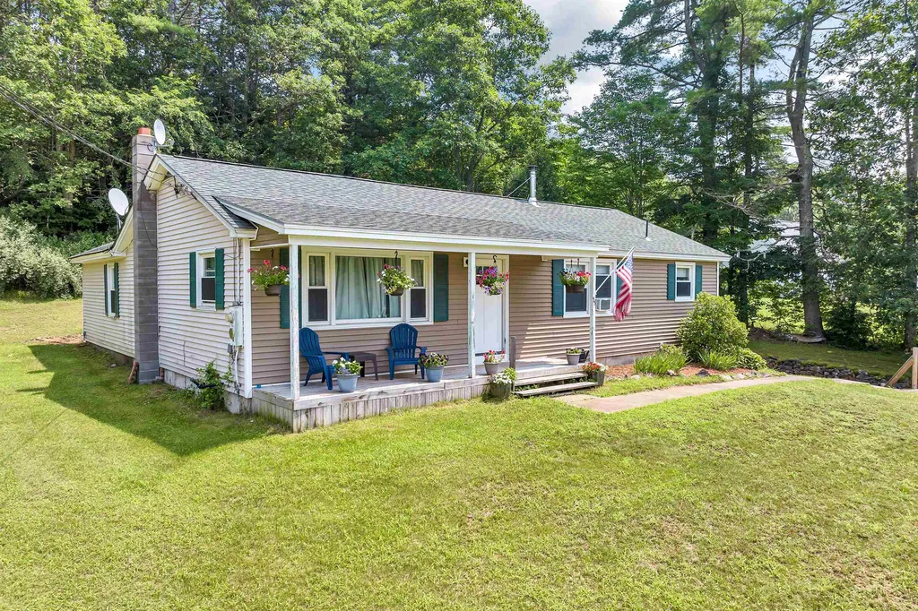 55 New Hampton Road Franklin NH 03235