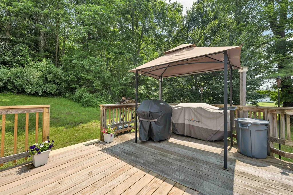 55 New Hampton Road Franklin NH 03235