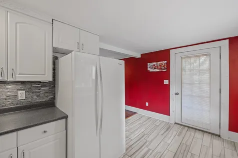 54 Spring Street Bristol NH 03222