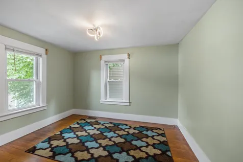 54 Spring Street Bristol NH 03222