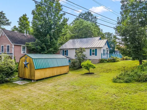 54 Spring Street Bristol NH 03222