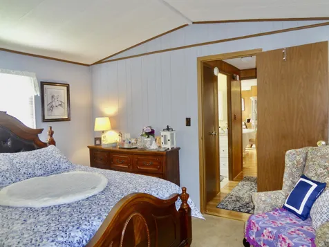 303 Old Lake Shore Road Gilford NH 03249
