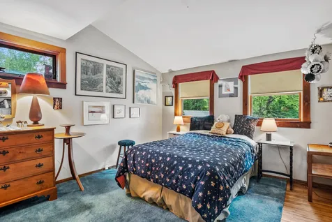 26 Otterville Road New London NH 03257