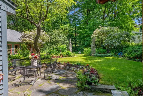 26 Otterville Road New London NH 03257