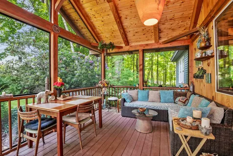 26 Otterville Road New London NH 03257