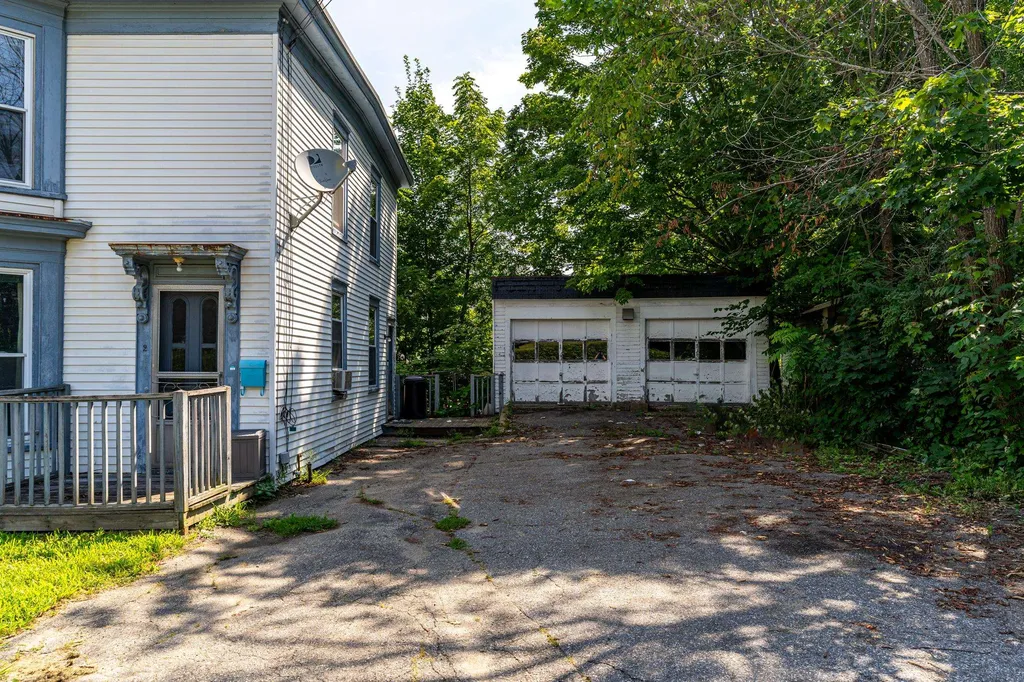 218-220 Washington Street Dover NH 03820