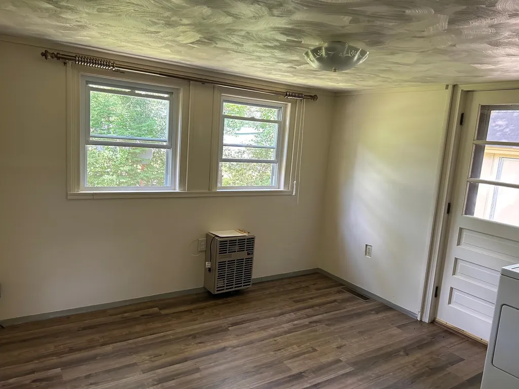 12 Flamingo Drive Concord NH 03303