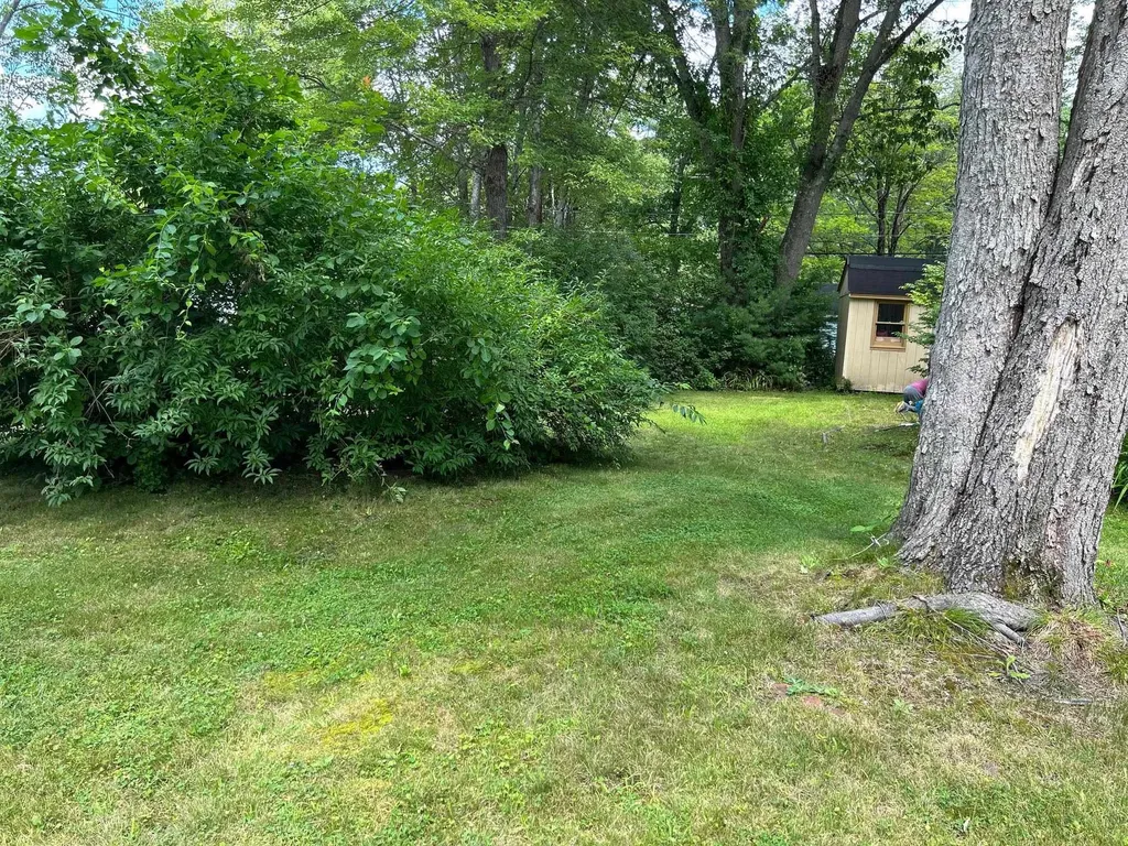 12 Flamingo Drive Concord NH 03303