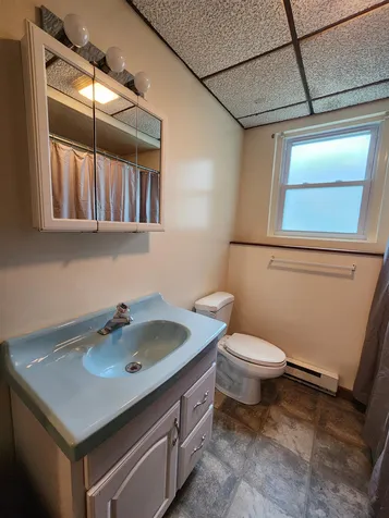 18 Grand Avenue Hudson NH 03051-0000