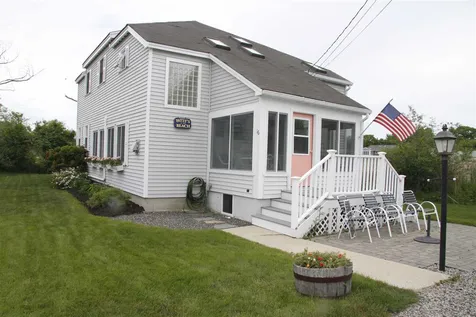 16 Kenphil Avenue Rye NH 03870