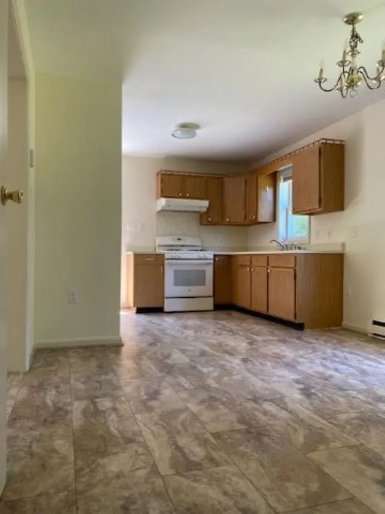 98 Ledge Hill Road Tuftonboro NH 03816