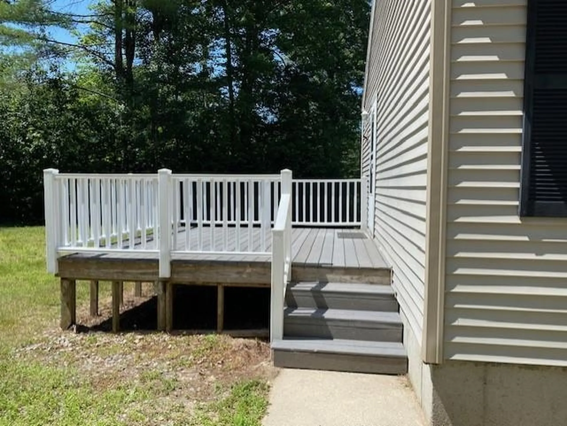 98 Ledge Hill Road Tuftonboro NH 03816